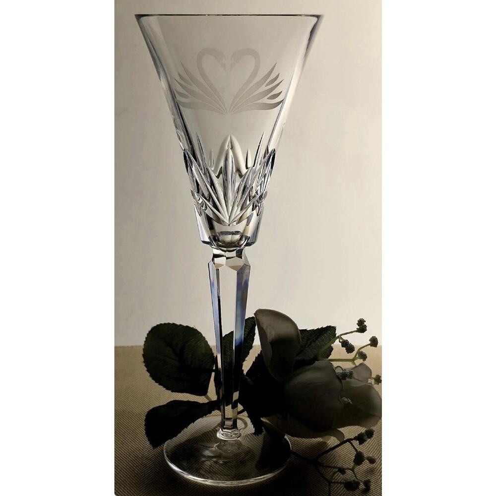 Waterford Wedding Collection Fluted Swan Champagne Toasting Glass 9 1/4In. ~1 Pc